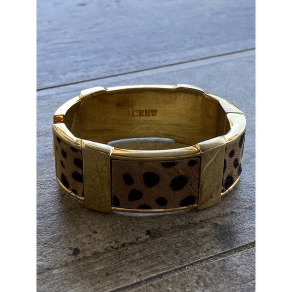 J. Crew Bracelet Cuff Clamp Animal Leopard Print Fur Gold Tone - Picture 3 of 12